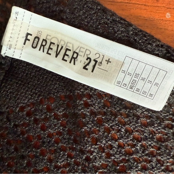 🦊 Forever 21 Black Knit Scarf Wrap - Picture 4 of 6